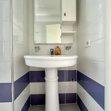 Luxury Diva Sea View Apartment, Bougainville Bay Apartment Sarande