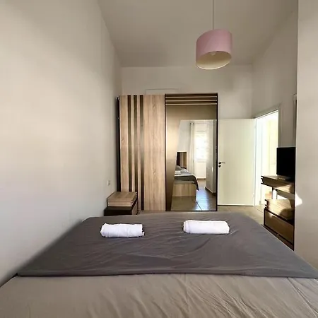 Apartment Luxury Diva Sea View Apartment, Bougainville Bay *