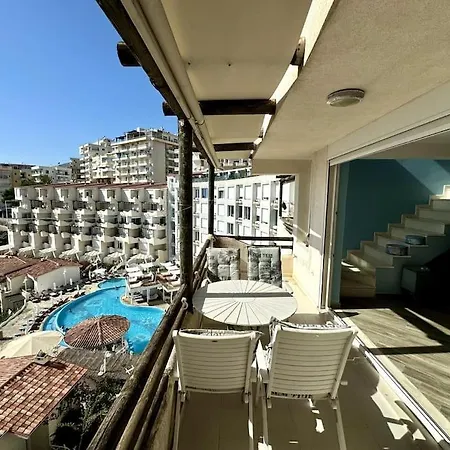 Luxury Diva Sea View Apartment, Bougainville Bay Apartment *