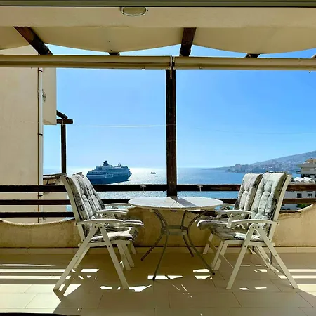 Luxury Diva Sea View Apartment, Bougainville Bay Apartment Sarande