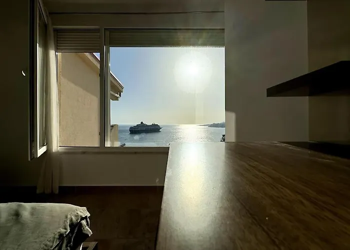 Luxury Diva Sea View Apartment, Bougainville Bay * Sarandë