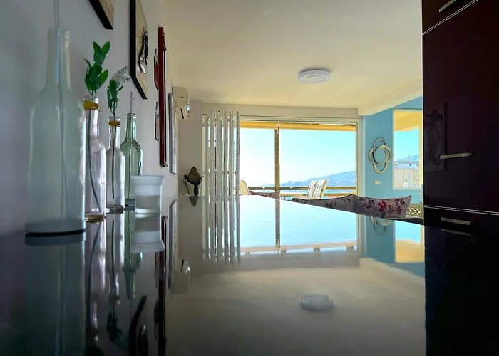 Appartement Luxury Diva Sea View Apartment, Bougainville Bay