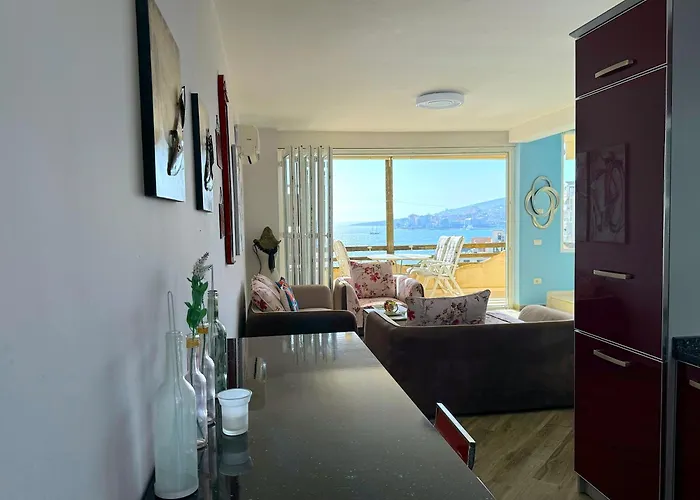 Luxury Diva Sea View Apartment, Bougainville Bay *
